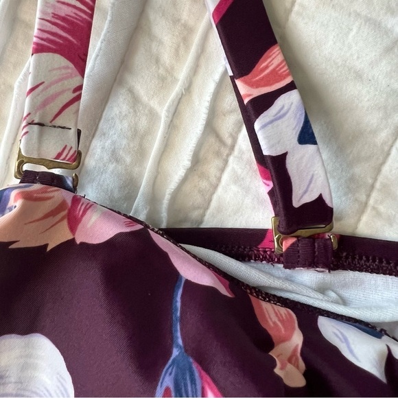 2/$30 Kona Sol one piece floral ruffle swimsuit with side ruching SZ 16W plus - Picture 6 of 14